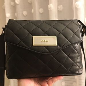 ❗️BRAND NEW DKNY Purse❗️